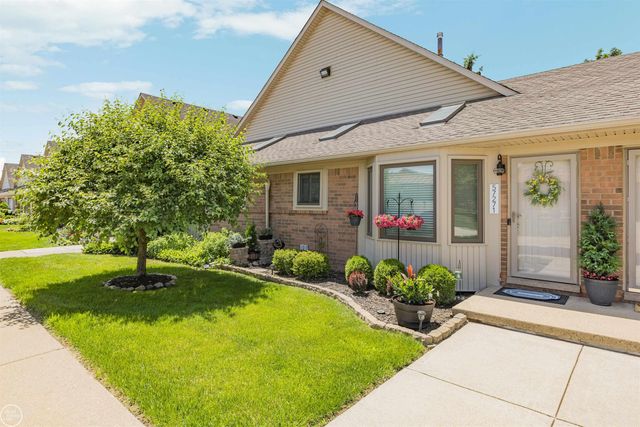 57271 Silver Maple Drive, Washington Twp, MI 48094
