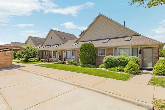 57271 Silver Maple Drive, Washington Twp, MI 48094