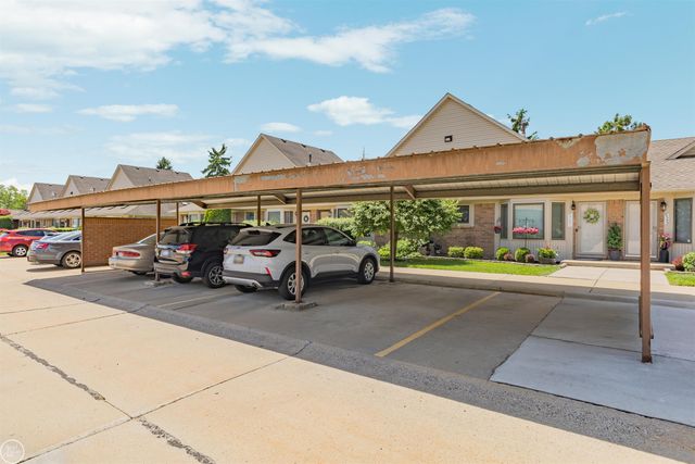 57271 Silver Maple Drive, Washington Twp, MI 48094