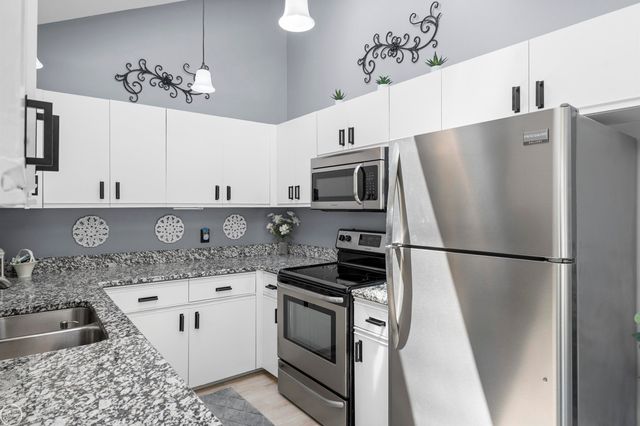 57271 Silver Maple Drive, Washington Twp, MI 48094