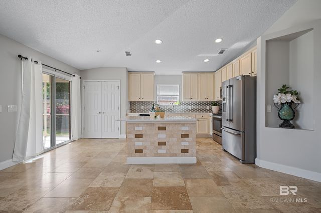 1012 Summerton Drive, Foley, AL 36535