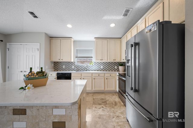 1012 Summerton Drive, Foley, AL 36535