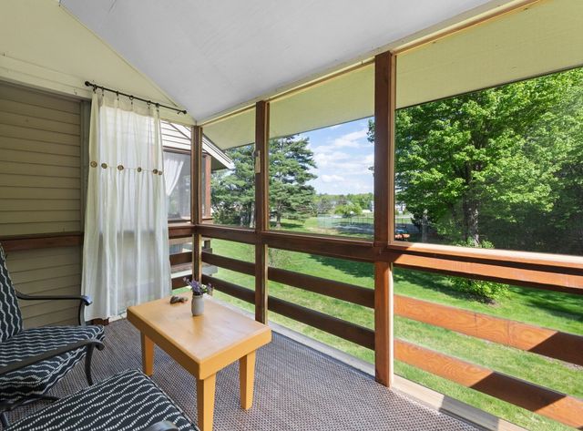 21 Village West Dr Unit 15, Alexandria, NH 03222