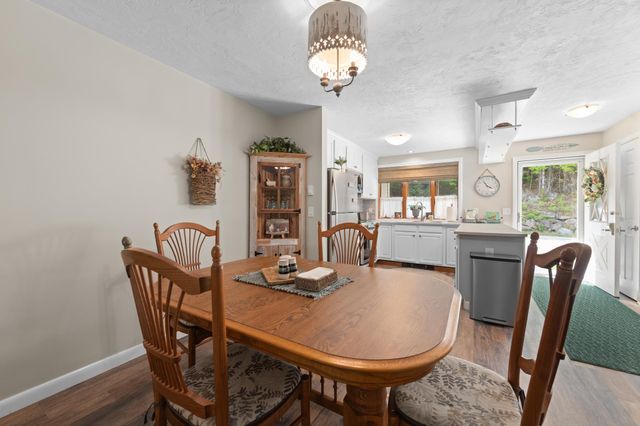 21 Village West Dr Unit 15, Alexandria, NH 03222
