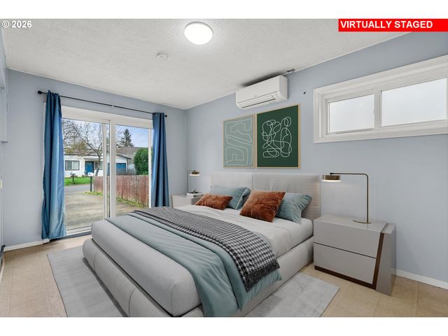 12317 Se TIBBETTS St, Portland, OR 97236