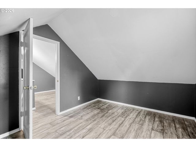 12317 Se TIBBETTS St, Portland, OR 97236