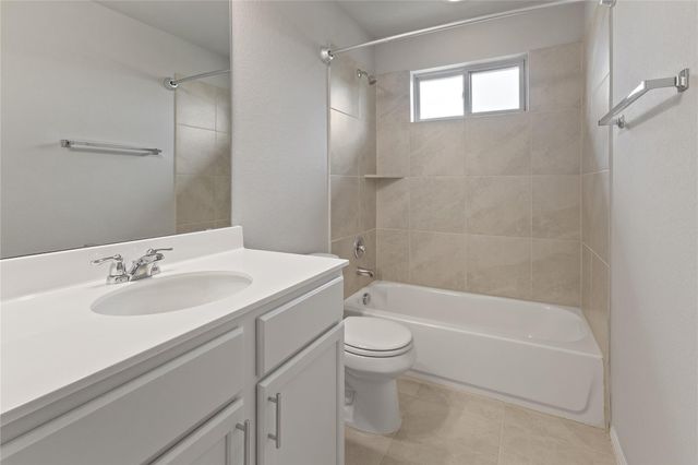 180 Macarthur DR, Leander, TX 78641