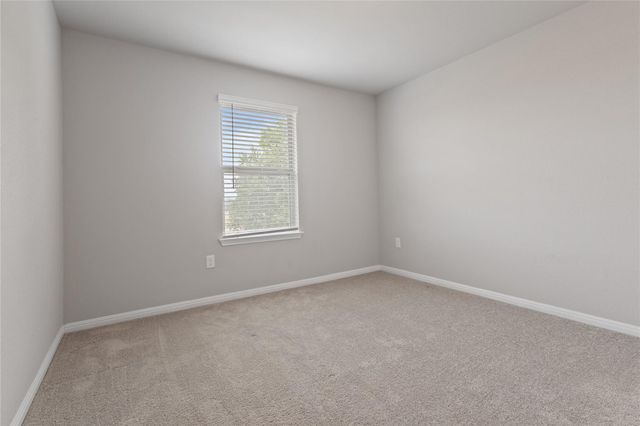 180 Macarthur DR, Leander, TX 78641