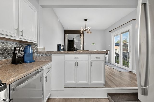 348 Broad St, Mount Holly Twp., NJ 08060