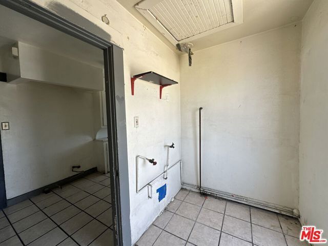 1117 N Alexandria Avenue, Los Angeles, CA 90029