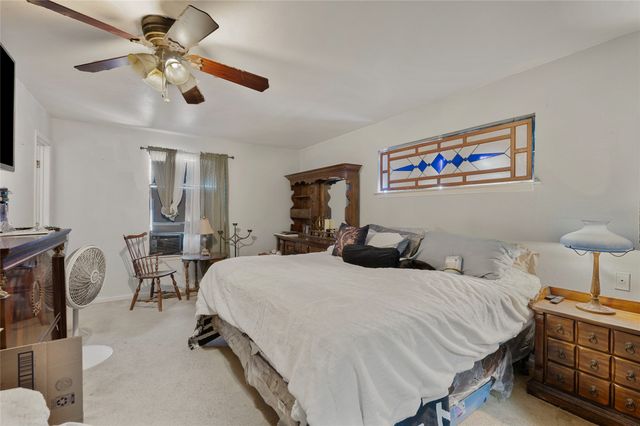 101 Frazier Oaks Road, Pottsboro, TX 75076