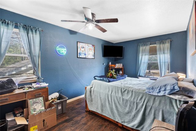 101 Frazier Oaks Road, Pottsboro, TX 75076