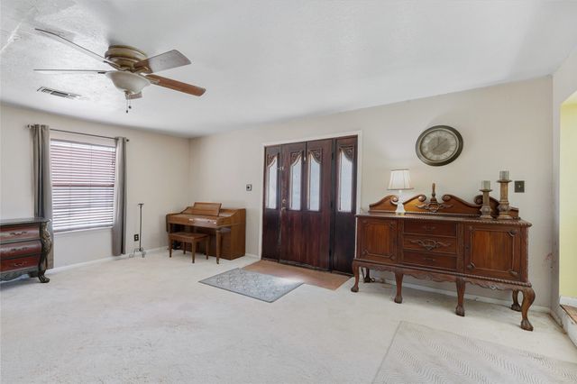 101 Frazier Oaks Road, Pottsboro, TX 75076