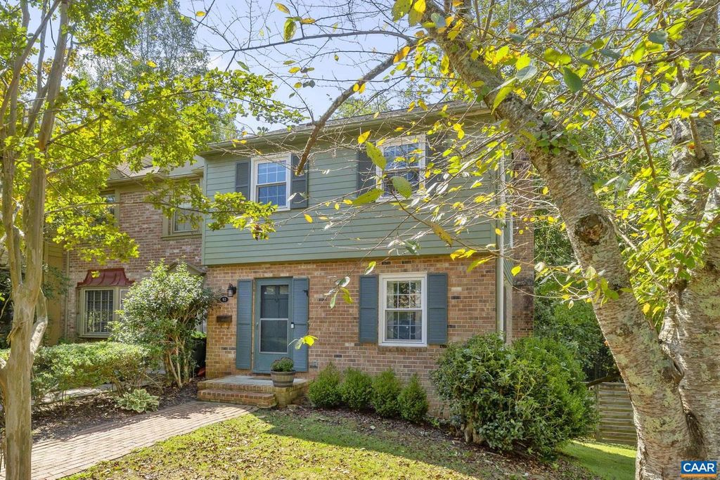 97 GEORGETOWN GREEN, Charlottesville, VA 22901