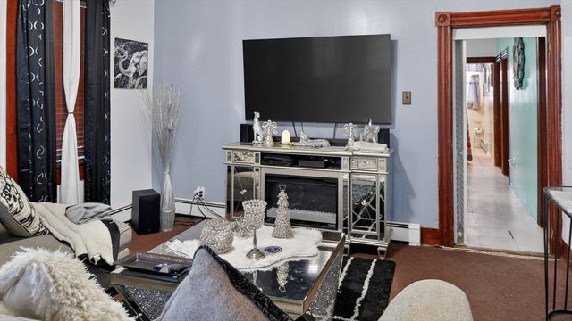 264 Weld St, New Bedford, MA 02740