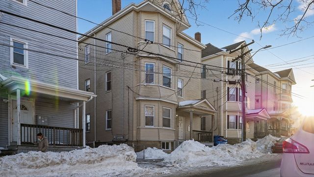264 Weld St, New Bedford, MA 02740