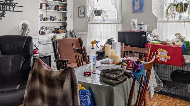 264 Weld St, New Bedford, MA 02740