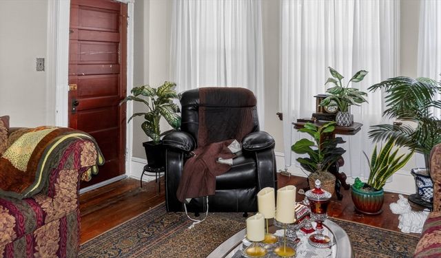 264 Weld St, New Bedford, MA 02740