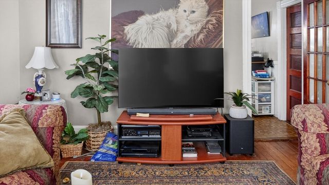 264 Weld St, New Bedford, MA 02740