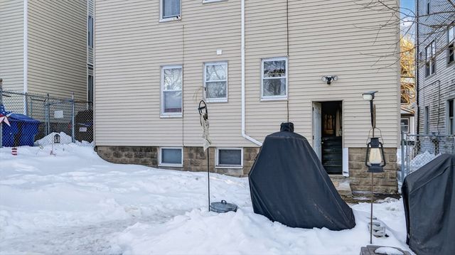 264 Weld St, New Bedford, MA 02740