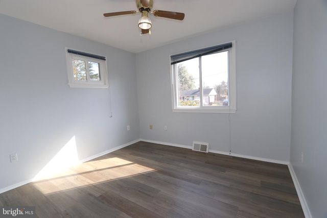 10932 FAIRCHESTER DR, Fairfax, VA 22030