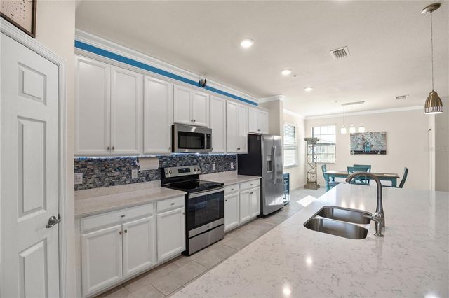 12460 GHIBERTI CIRCLE 202, Venice, FL 34293