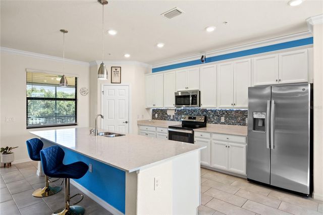 12460 GHIBERTI CIRCLE 202, Venice, FL 34293