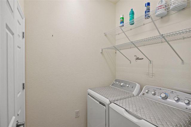 12460 GHIBERTI CIRCLE 202, Venice, FL 34293