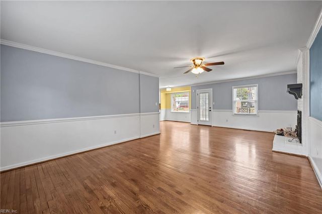 120 Cove RD, Newport News, VA 23608