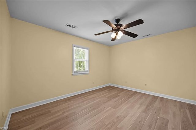 120 Cove RD, Newport News, VA 23608