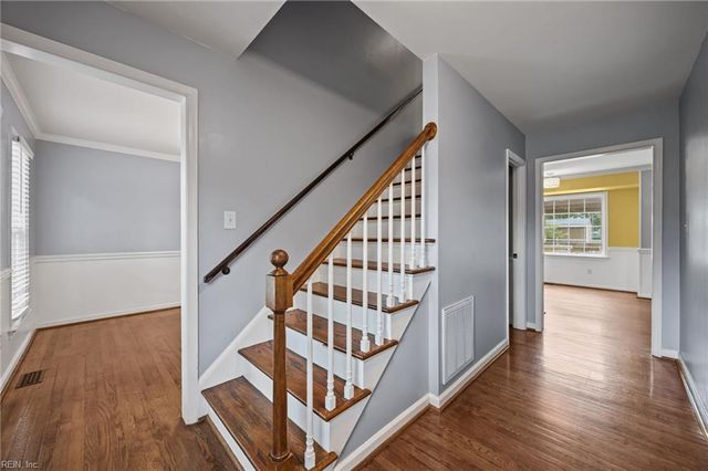 120 Cove RD, Newport News, VA 23608