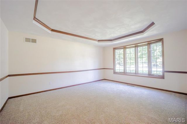 8620 State Route 163, Belleville, IL 62223