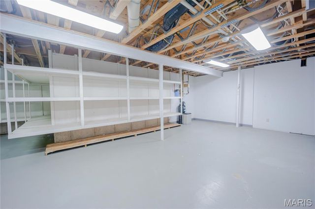8620 State Route 163, Belleville, IL 62223