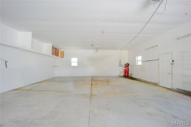 8620 State Route 163, Belleville, IL 62223