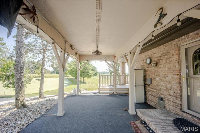 8620 State Route 163, Belleville, IL 62223
