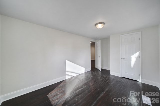 2958 Reid Avenue, Charlotte, NC 28208