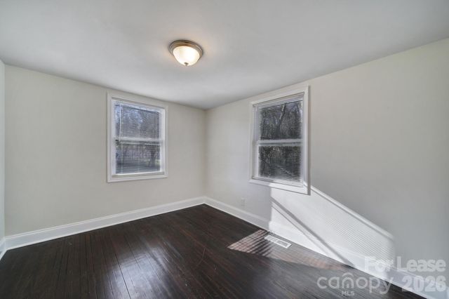 2958 Reid Avenue, Charlotte, NC 28208