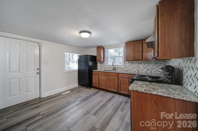 2958 Reid Avenue, Charlotte, NC 28208
