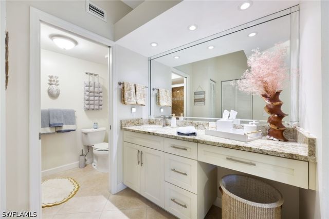 611 Serendipity DR 611, Naples, FL 34108
