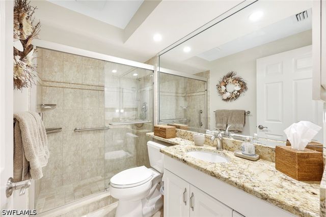 611 Serendipity DR 611, Naples, FL 34108