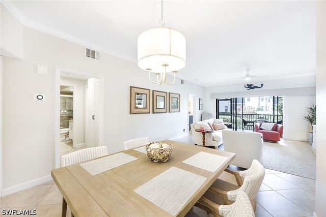 611 Serendipity DR 611, Naples, FL 34108