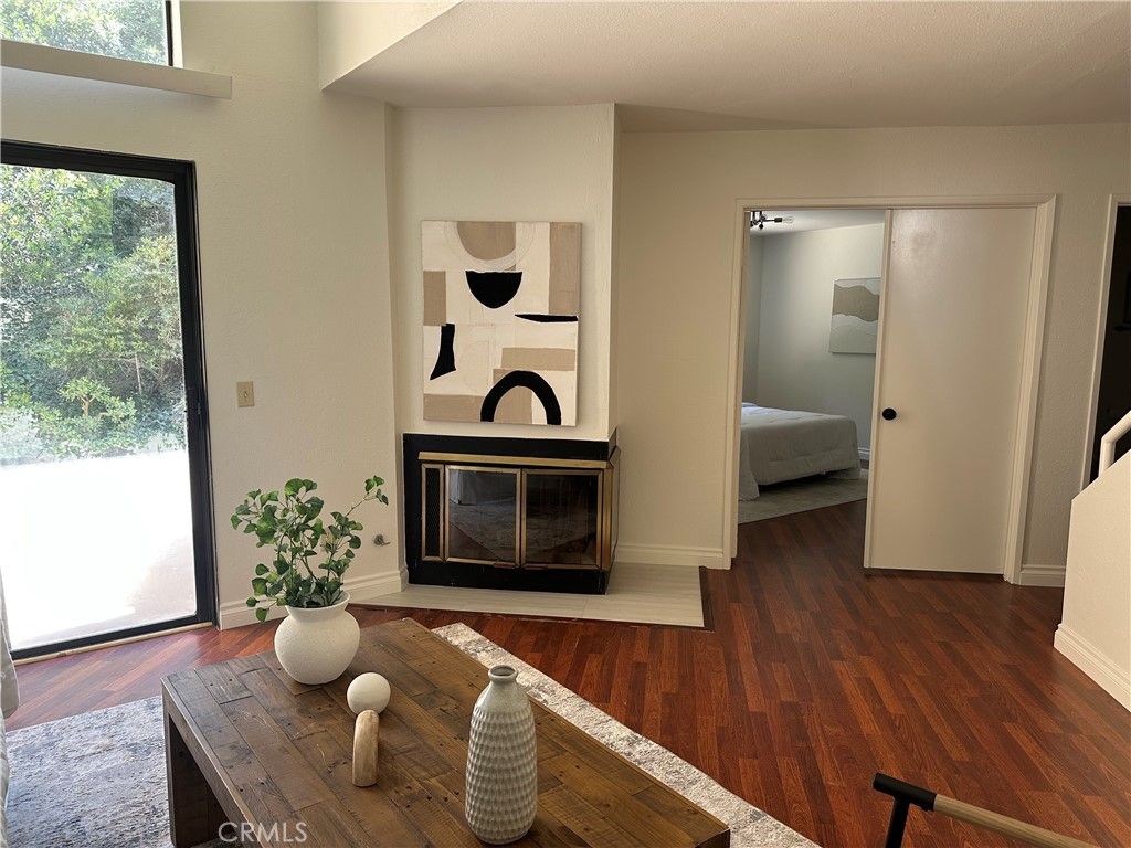 Image 3 of property listing at 3050 La Paz Ln C, Diamond Bar, CA 91765