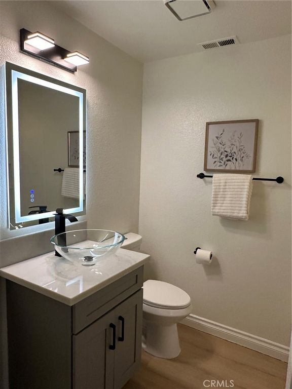 Image 5 of property listing at 3050 La Paz Ln C, Diamond Bar, CA 91765