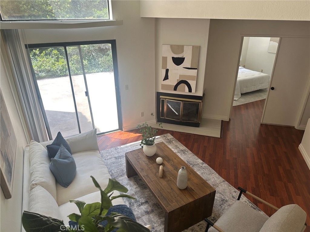 Image 6 of property listing at 3050 La Paz Ln C, Diamond Bar, CA 91765