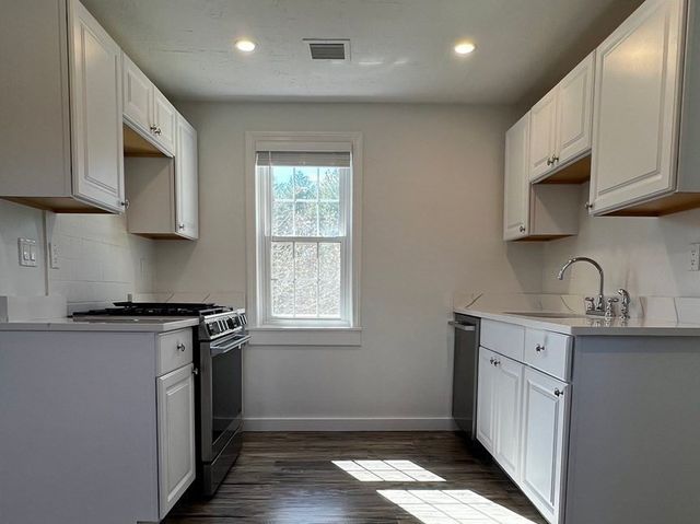292 Great Rd 2, Acton, MA 01720