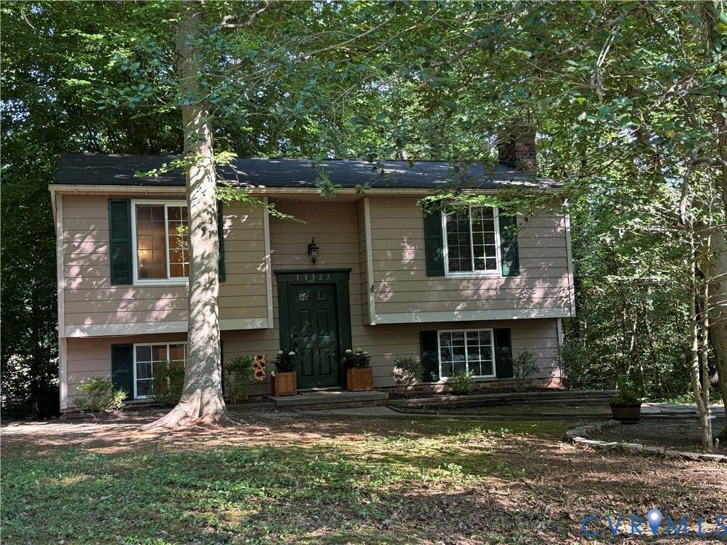 13325 Thornridge Ln, Chesterfield, VA 23112
