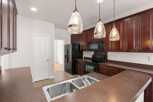117 Old Jackson Road, Goose Creek, SC 29445