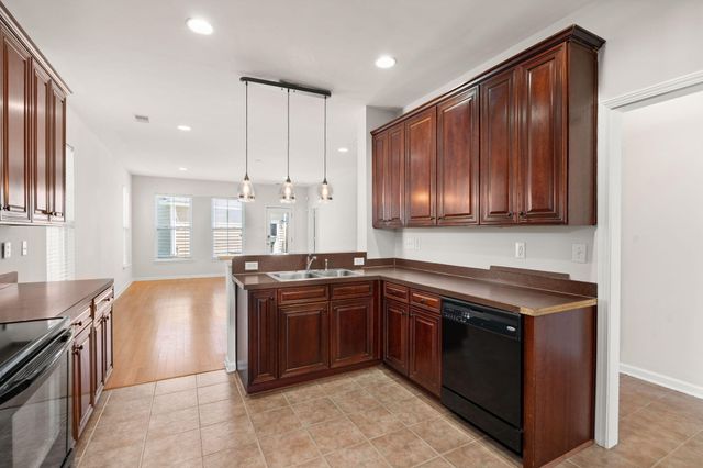 117 Old Jackson Road, Goose Creek, SC 29445