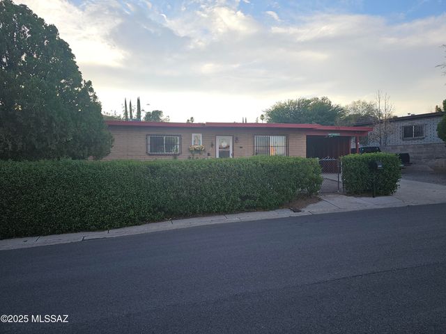 2337 N Calle Santa Ana, Nogales, AZ 85621