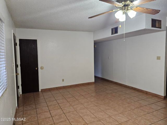 2337 N Calle Santa Ana, Nogales, AZ 85621